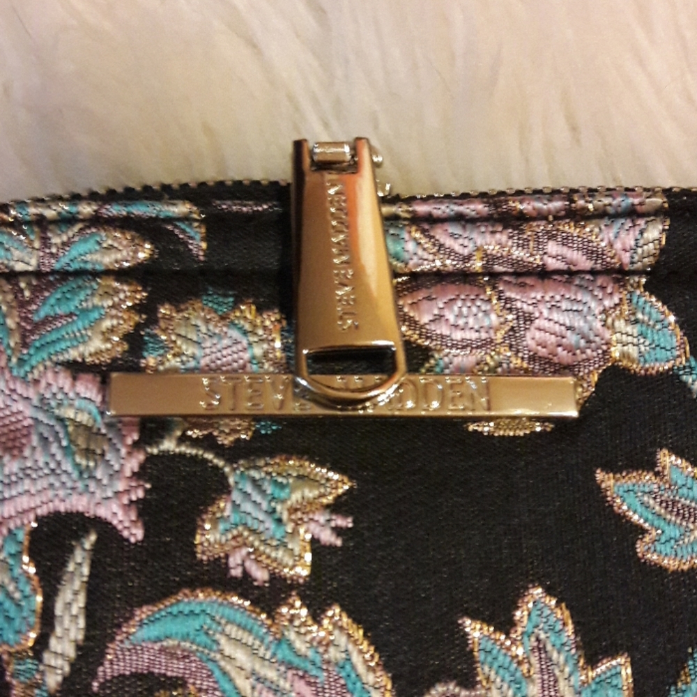 NWT Steve Madden Blue BMarylin Crossbody Purse - Picture 7 of 11